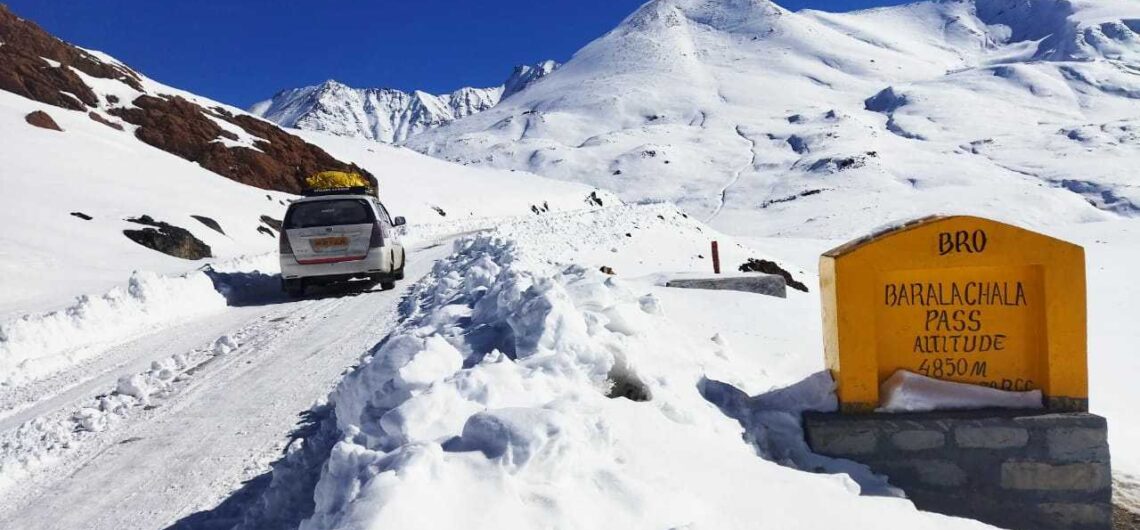 Best winter Destinations of India to experience Snowfall